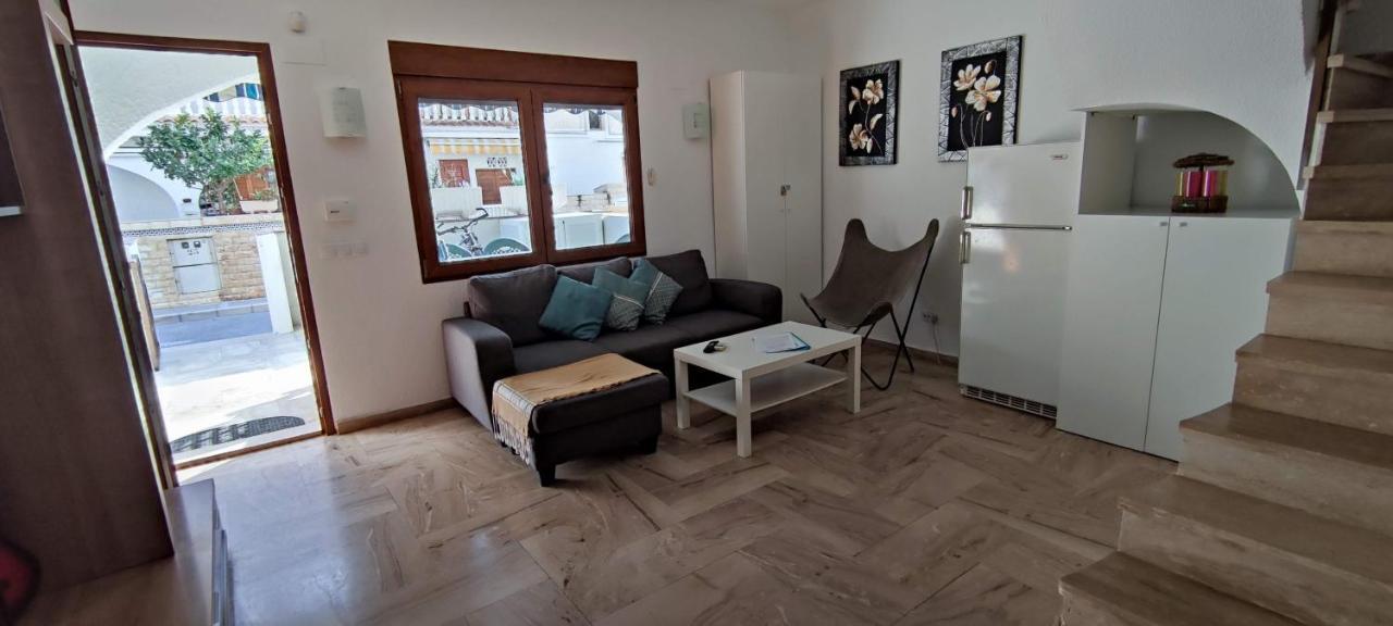 Beach Breeze Townhouse By The Beach Santa Pola Buitenkant foto