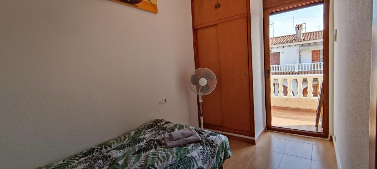 Beach Breeze Townhouse By The Beach Santa Pola Buitenkant foto