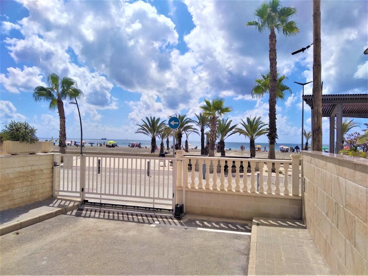 Beach Breeze Townhouse By The Beach Santa Pola Buitenkant foto